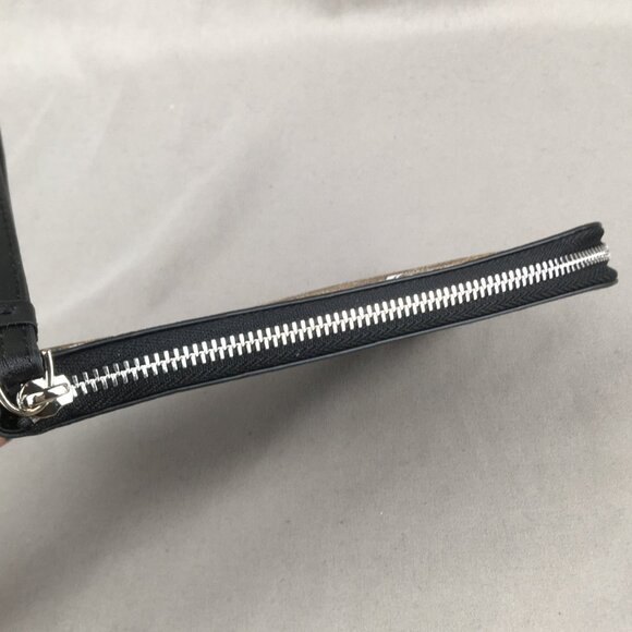 NWT Coach X Peanuts Corner Zip Wristlet Wallet With Snoopy & Woodstock - Picture 8 of 11